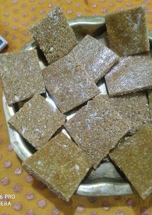 A picture of Ground Til Coconut Mix Chikki.