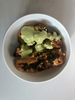 A picture of Green Tahini Sauce #vegan #gluten-free #paleo #5minuterecipe.