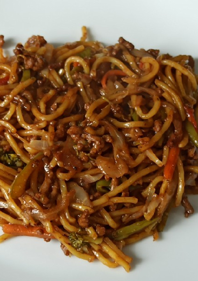 Una foto de Yakisoba