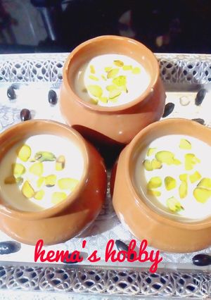 ઇન્સ્ટન્ટ સીતાફળ બાસુંદી(Instant custard apple basundi recipe in Gujarati) રેસીપી મુખ્ય ફોટો
