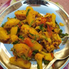 A picture of Aaloo Gobhi.