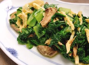 Hình của món Rau cải xanh xào chân nấm.