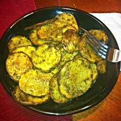A picture of Roasted potatoes.