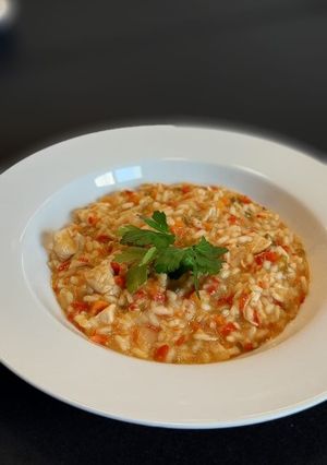 Una foto de Risotto de pollo 🤤🤤😋