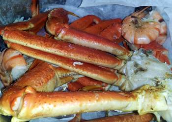 Easiest Way to Recipe Perfect Cajun Crab legCorn and New Potato Boil
