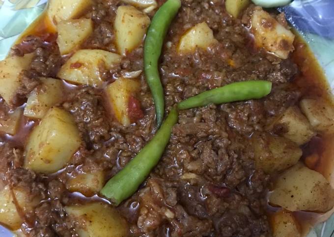 Recipe of Gordon Ramsay Aloo keema