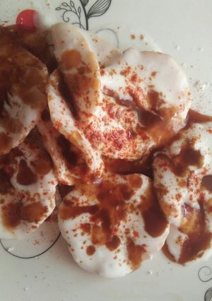 A picture of Dahi papdi chaat.
