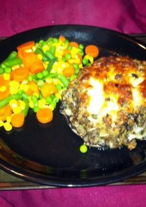 A picture of stuffed mushrooms.