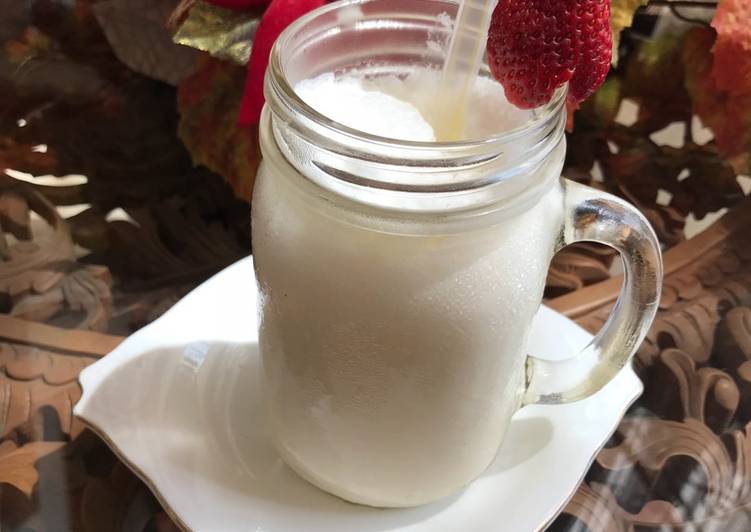 Sugarfree Lowcarb Vanilla Frappucino 
#ketopad #pekanINSPIRASI