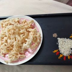 A picture of Crispy and crunchy Rice kachri.