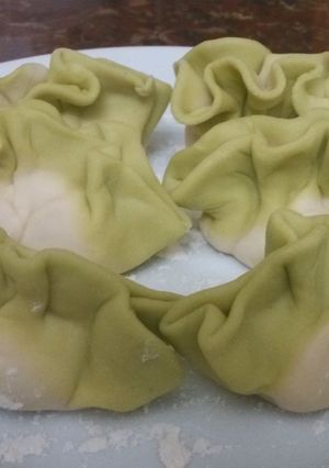 Hình của món HÁ CẢO BẮP CẢI (CHINESE CABBAGE DUMPLINGS).