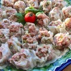 Shaomai (pork steamed dumplings) A picture of Shaomai (pork steamed dumplings).