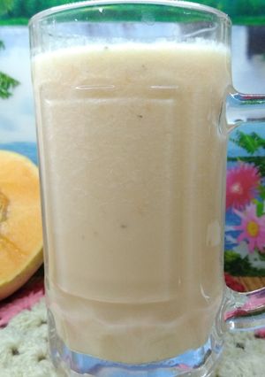 A picture of Muskmelon lassi.