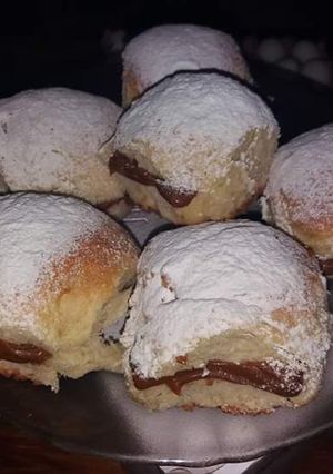 Una foto de Pan de leche rellenos con dulce de leche ❤