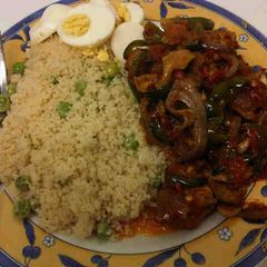 Couse couse and vegetable A picture of Couse couse and vegetable.