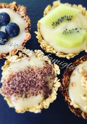 Foto di Cestini di avena con crema vegetale di avena