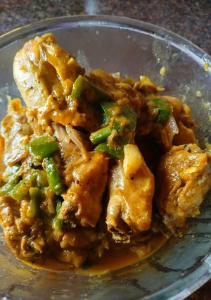 A picture of Capsicum Chicken.