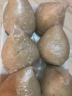 A picture of Banku (ghanian food).