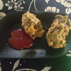 A picture of Mix veg fritters.