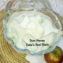 A picture of Fruit yoghurt.
