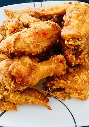 Hình của món Cánh Gà Chiên Nước Mắm.
