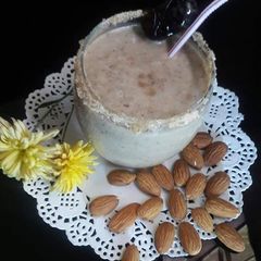 A picture of 🍺🍺🍃🍃Date & Almond shake🍺🍺🍀🍀 #KokabandCookpad #ramadankitiyari.