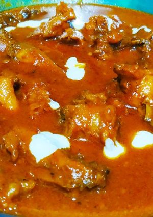 বাটার চিকেন গ্রেভি (butter chicken gravy recipe in bengali) রেসিপির প্রধান ছবি