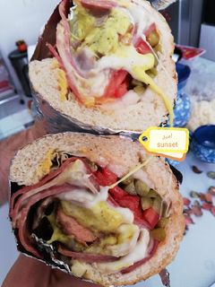 عکسی از دستور ساندویچ رویال 🌭