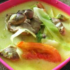 A picture of Tongseng ati ampela ayam.