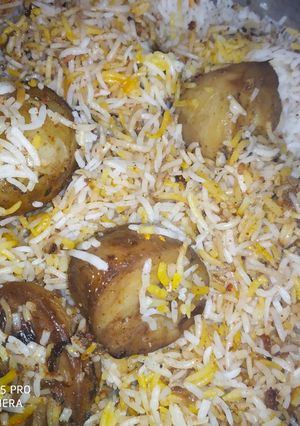 আলু বিরিয়ানি (aloo biryani recipe in Bengali) রেসিপির প্রধান ছবি