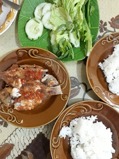 Foto resep Lalapan Ikan Nila (sambal jeruk)