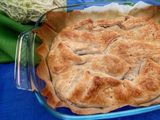 Torta di sfoglia con verza e spinaci