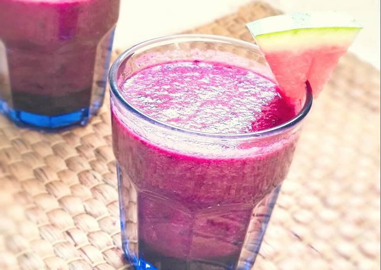 Comment Servir Smoothie pastèque-cerise