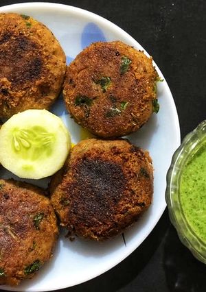 A picture of Rajma Galauti Kabab.