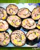 Giò Sống Cuộn Rong Biển Tôm Thịt