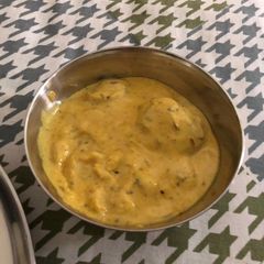A picture of Sour kadhi pakoda.