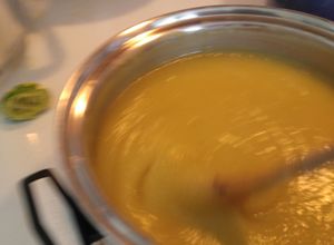Una foto de Jalea de mango verde venezolana