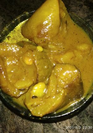পটলের ডালনা (potoler dalna recipe in Bengali) রেসিপির প্রধান ছবি