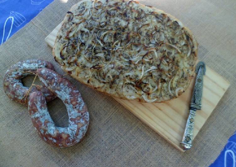 Focaccia de longaniza, papa y cebolla😲😰