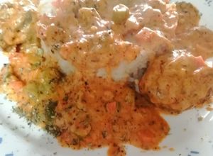 Una foto de Albóndigas en salsa blanca
