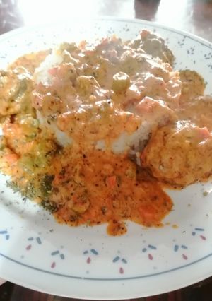 Una foto de Albóndigas en salsa blanca