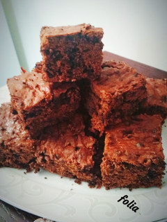 Φωτογραφία της συνταγής Νηστίσιμο brownies μπανάνα-σοκολάτα 🍌🍫
