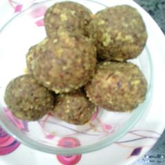 A picture of Flax seeds ladoo.