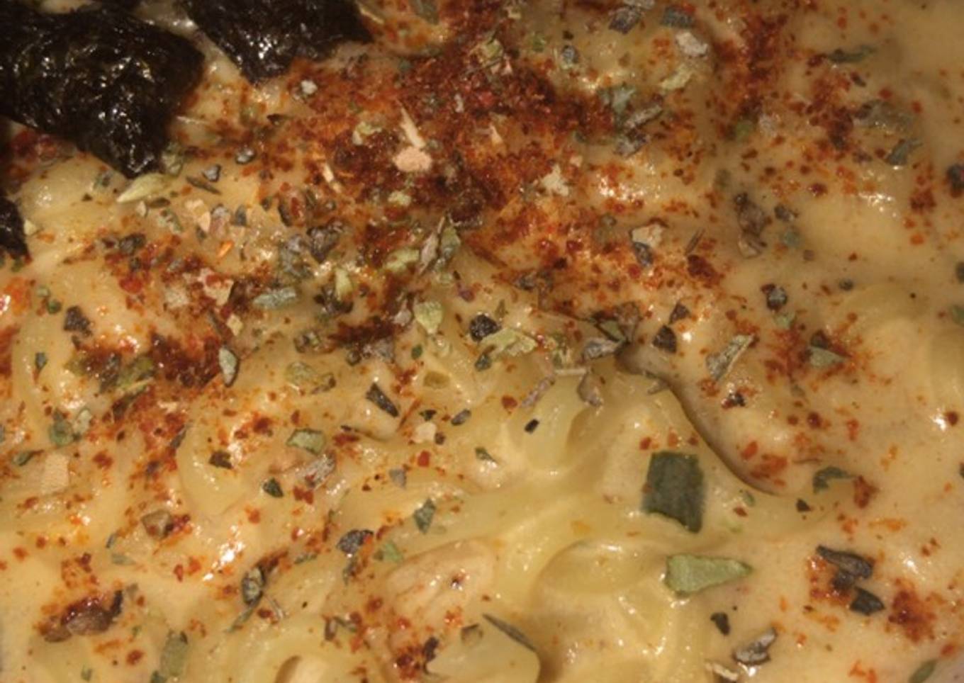 Indomie rasa bumbu kuning bebek :’)