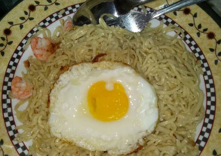 Resep Mie udang telur simpel Anti Gagal