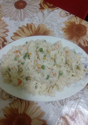 صورة لوصفة سلطة أرز بالخضار