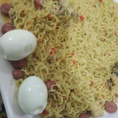 Garnished noodles A picture of Garnished noodles.