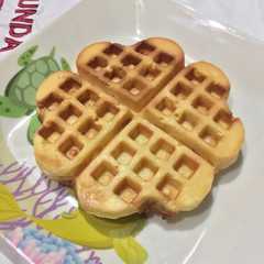 A picture of Waffle Pisang.