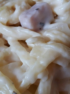 Una foto de Tallarines a la crema