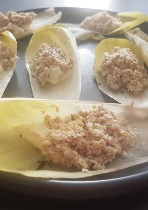 Une photo de Barquette d'endive apéritive